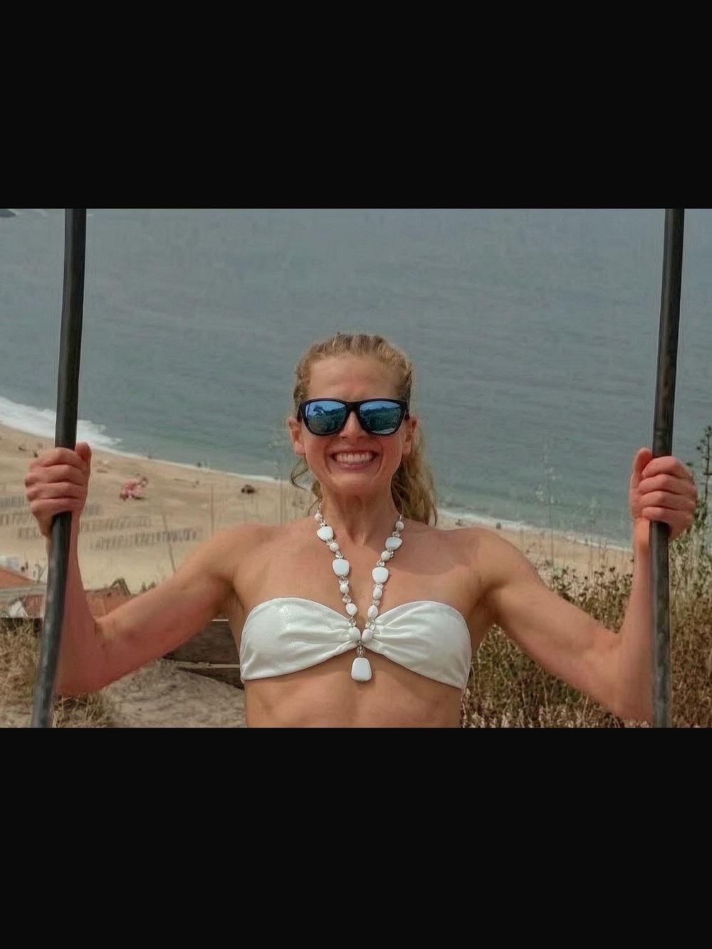 Beach bunny mermaid Glitter in the Air bikini L top, XL bottoms Giraffe Bikini - Picture 15 of 15